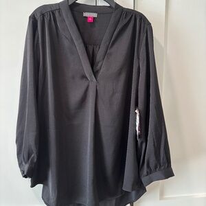 New Vince Camuto black, 3/4 sleeve, silky v-neck blouse
